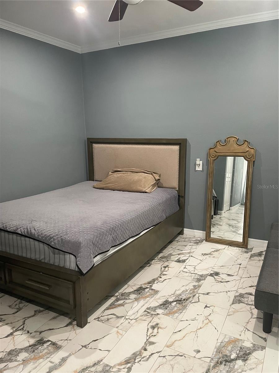 MANATEE GARDENS SECOND SEC - Residential