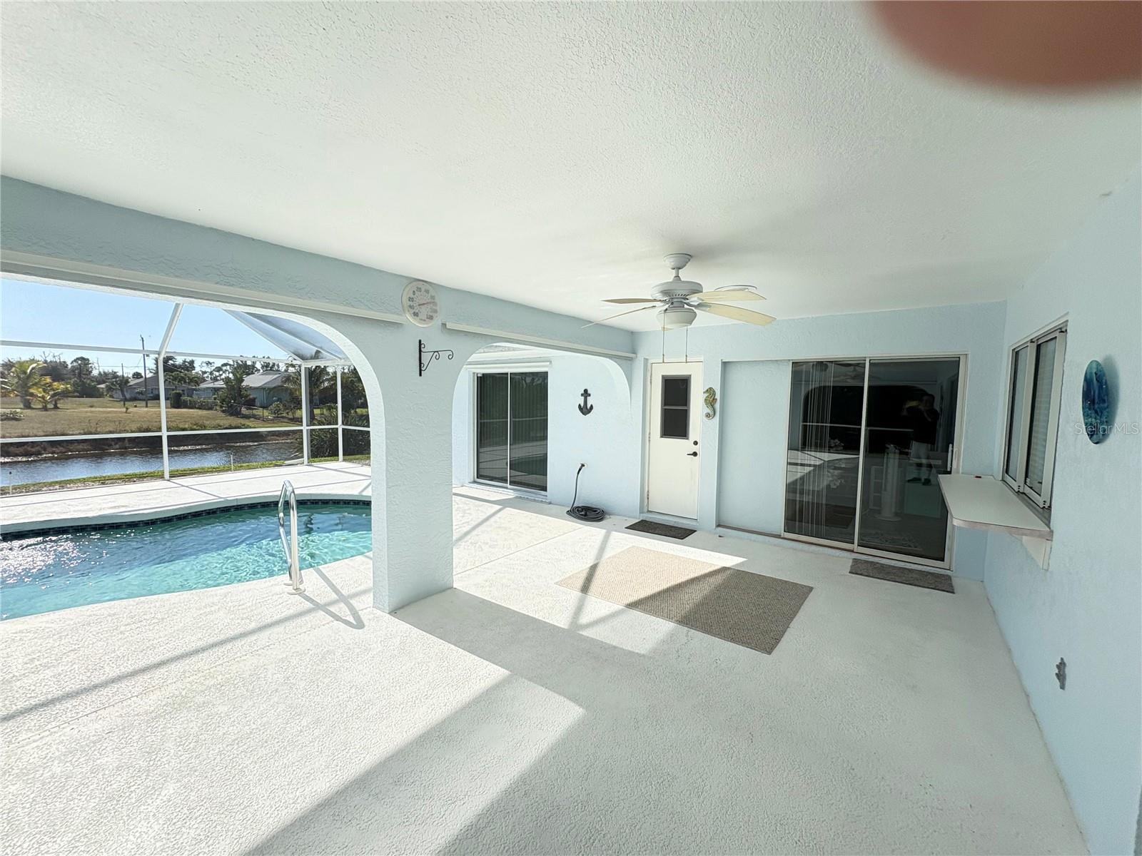 ROTONDA WEST PEBBLE BEACH - Residential