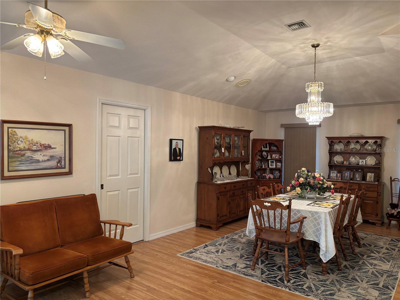 ROTONDA WEST PEBBLE BEACH - Residential