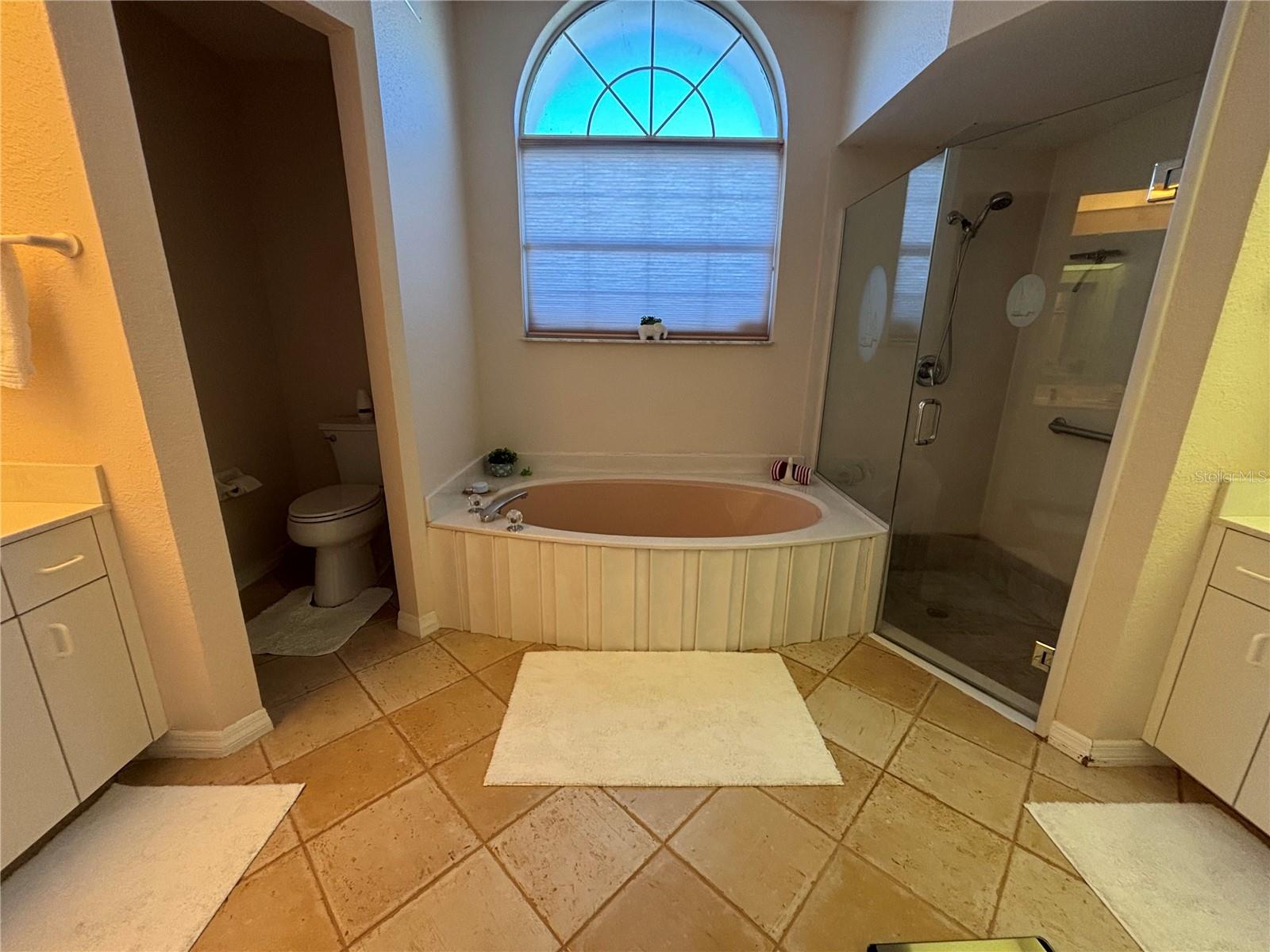 ROTONDA WEST PEBBLE BEACH - Residential