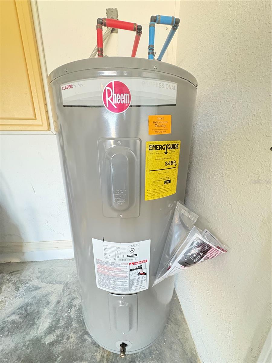 ROTONDA WEST PEBBLE BEACH - Residential