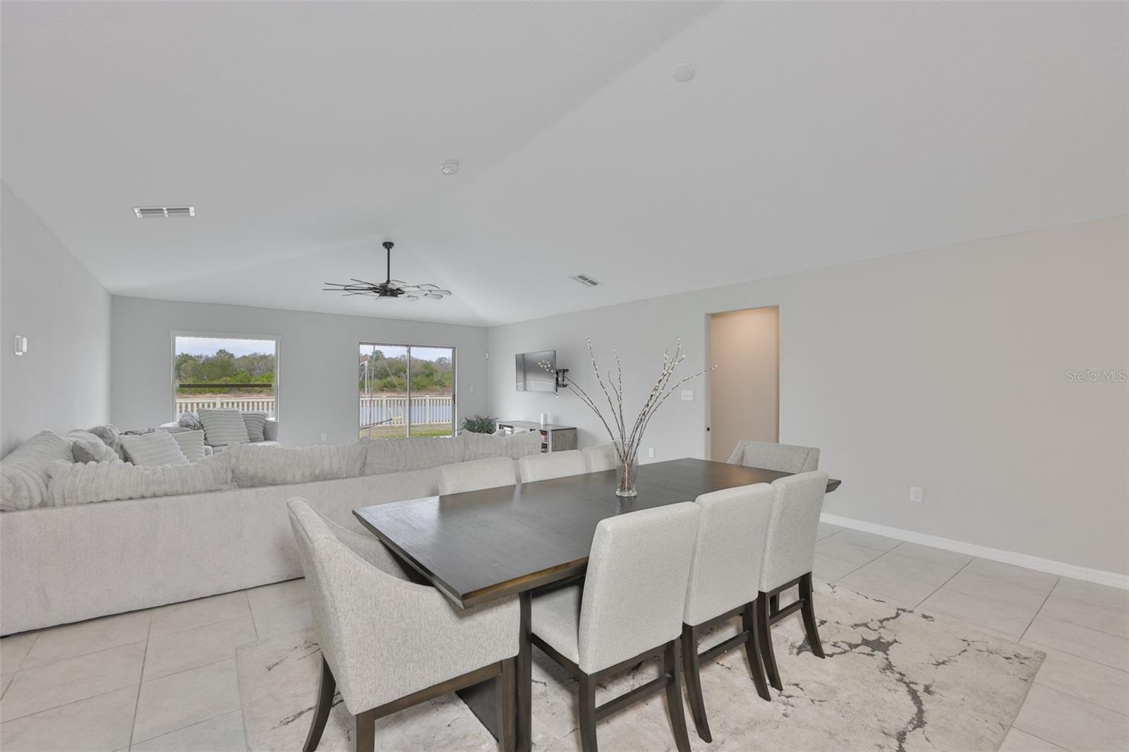 BELMONT SOUTH PH 2F - Residential