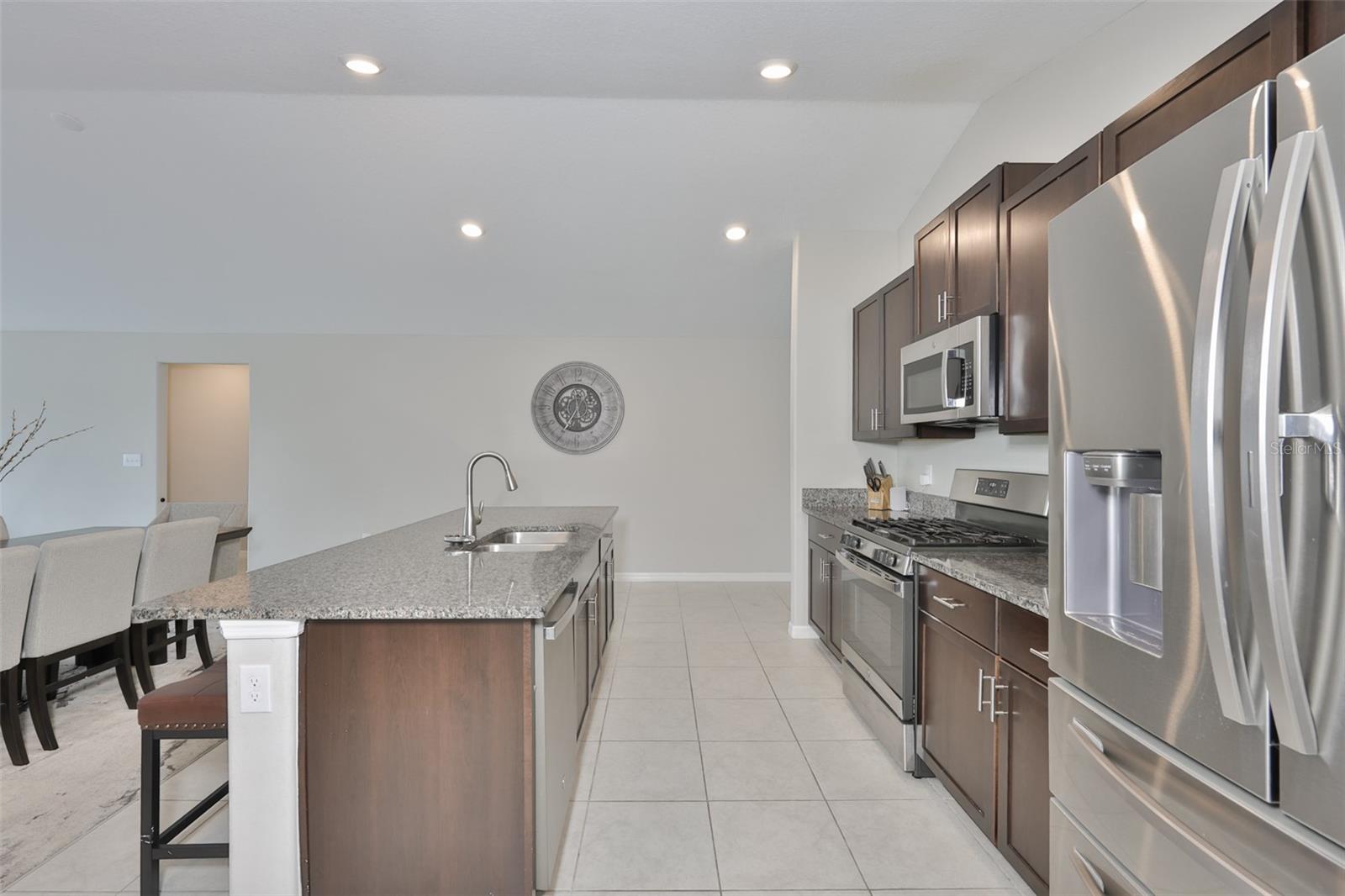 BELMONT SOUTH PH 2F - Residential