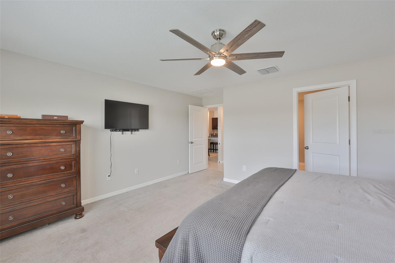 BELMONT SOUTH PH 2F - Residential