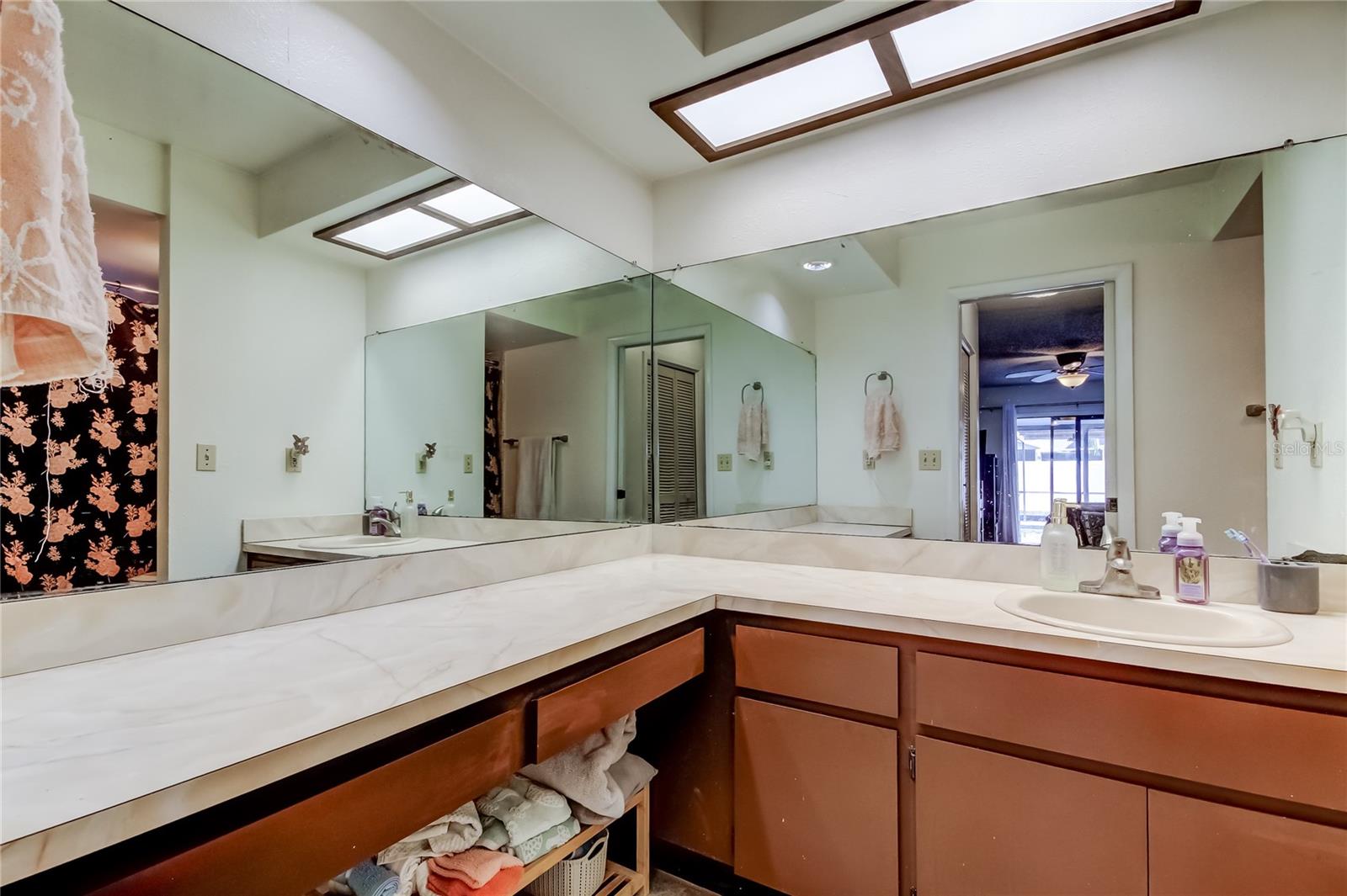 OAK PARK SUB-UNIT 3 - Residential