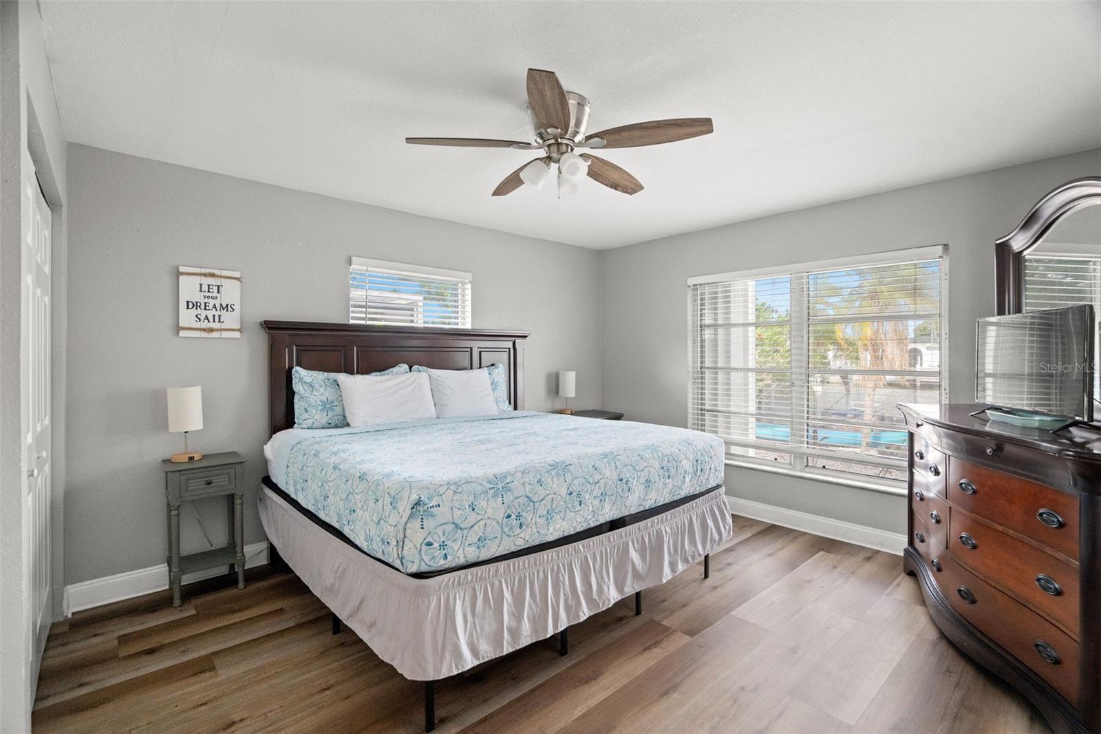 ALOHA GARDENS - Residential