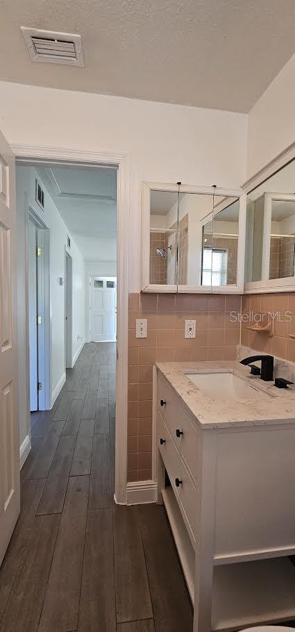 ALCONA ESTATES - Residential Lease