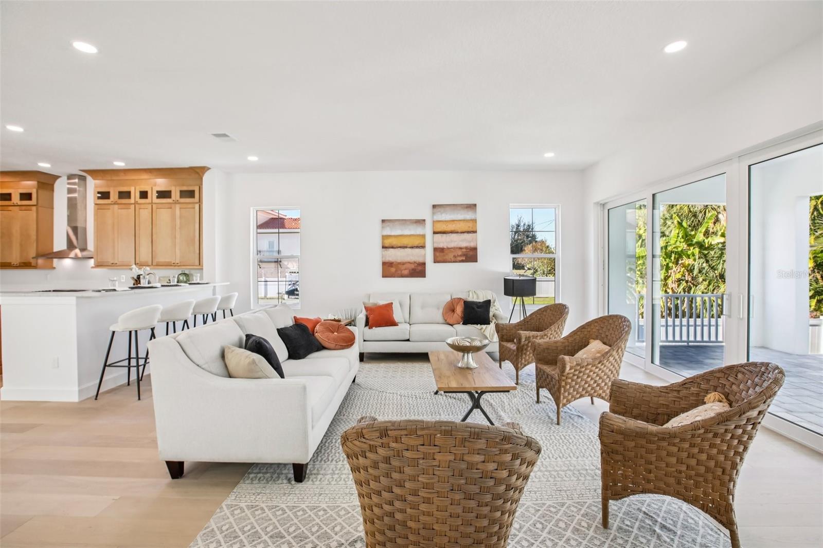 SNELL ISLE SHORES - Residential