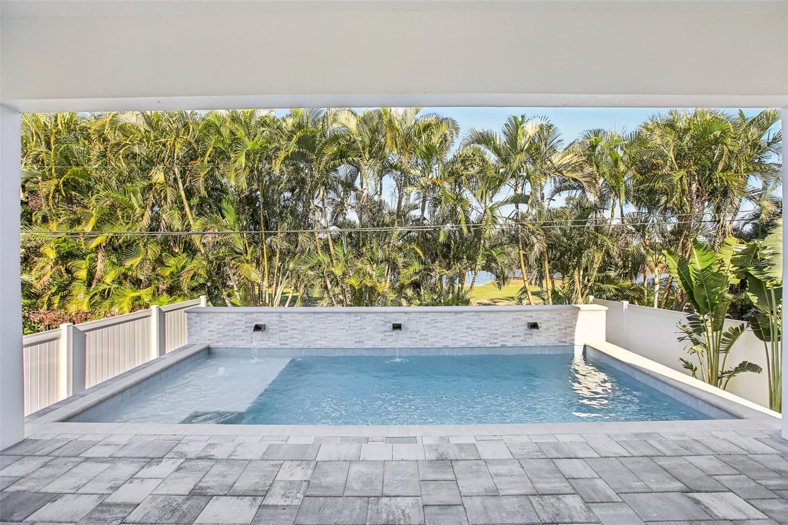 SNELL ISLE SHORES - Residential