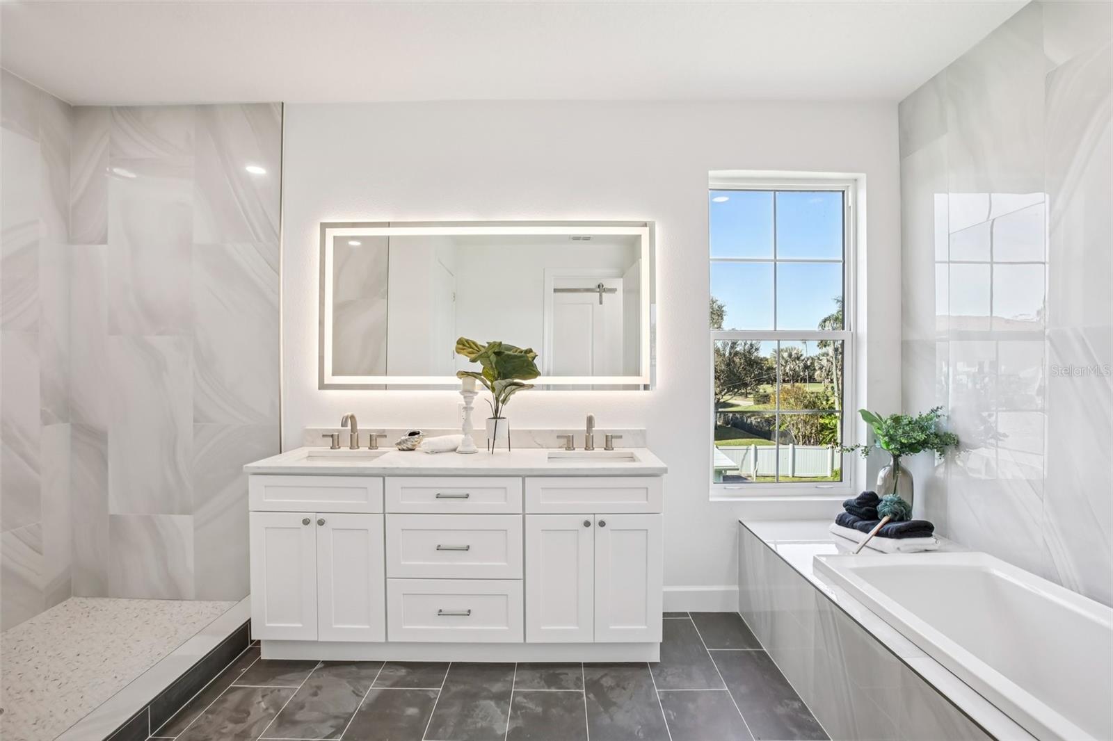 SNELL ISLE SHORES - Residential