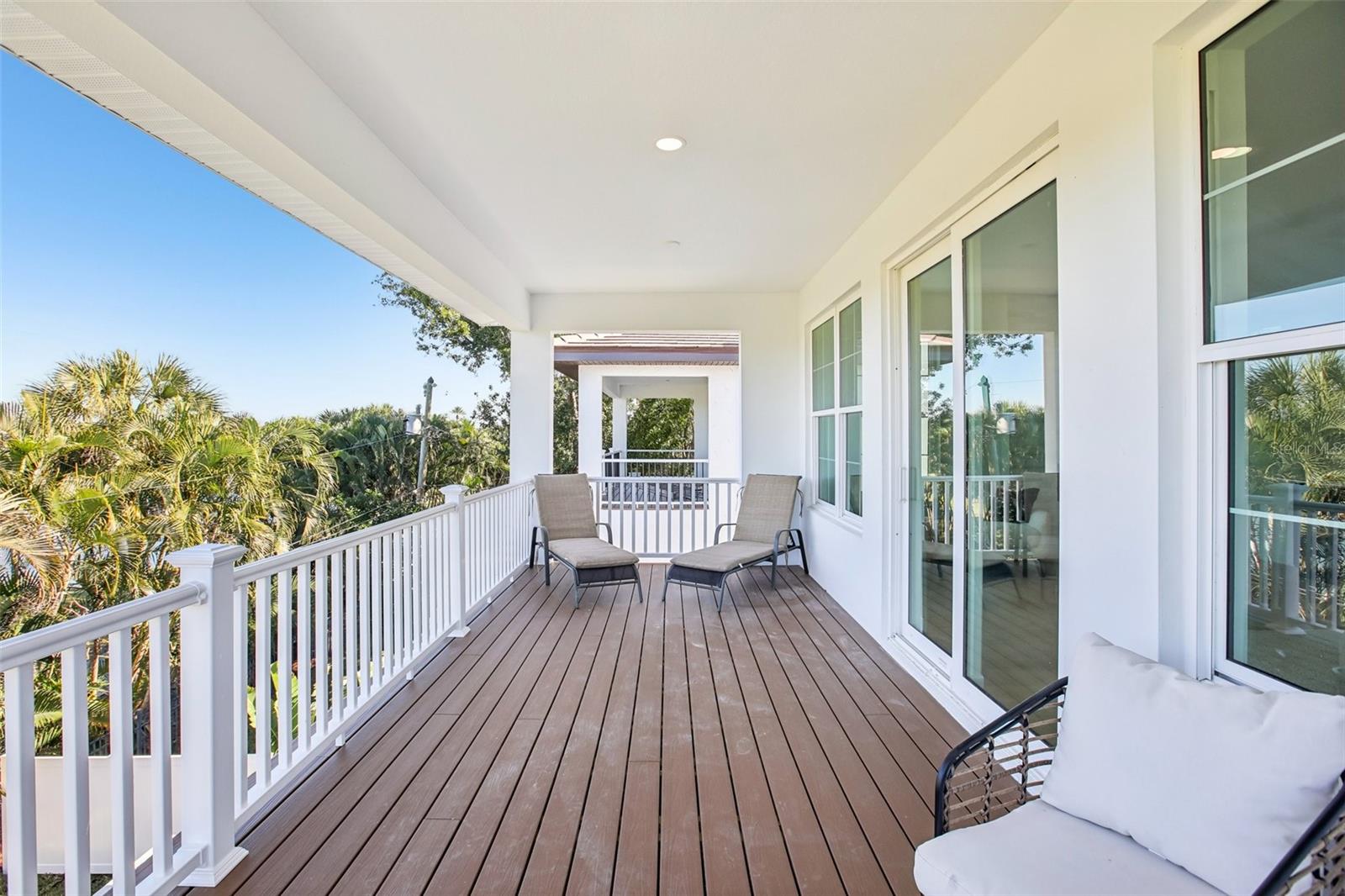 SNELL ISLE SHORES - Residential