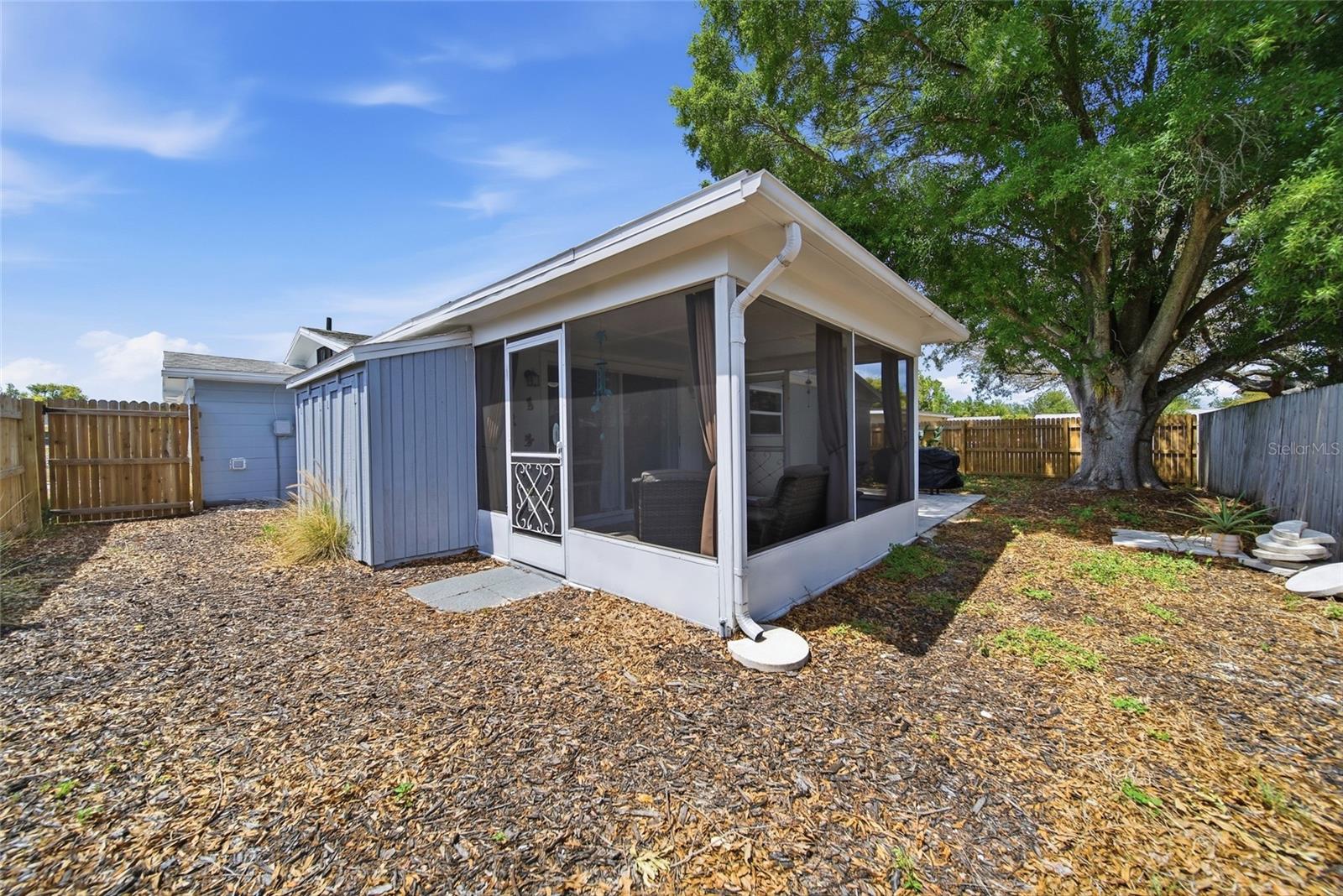 HOLIDAY LAKE ESTATES - Residential