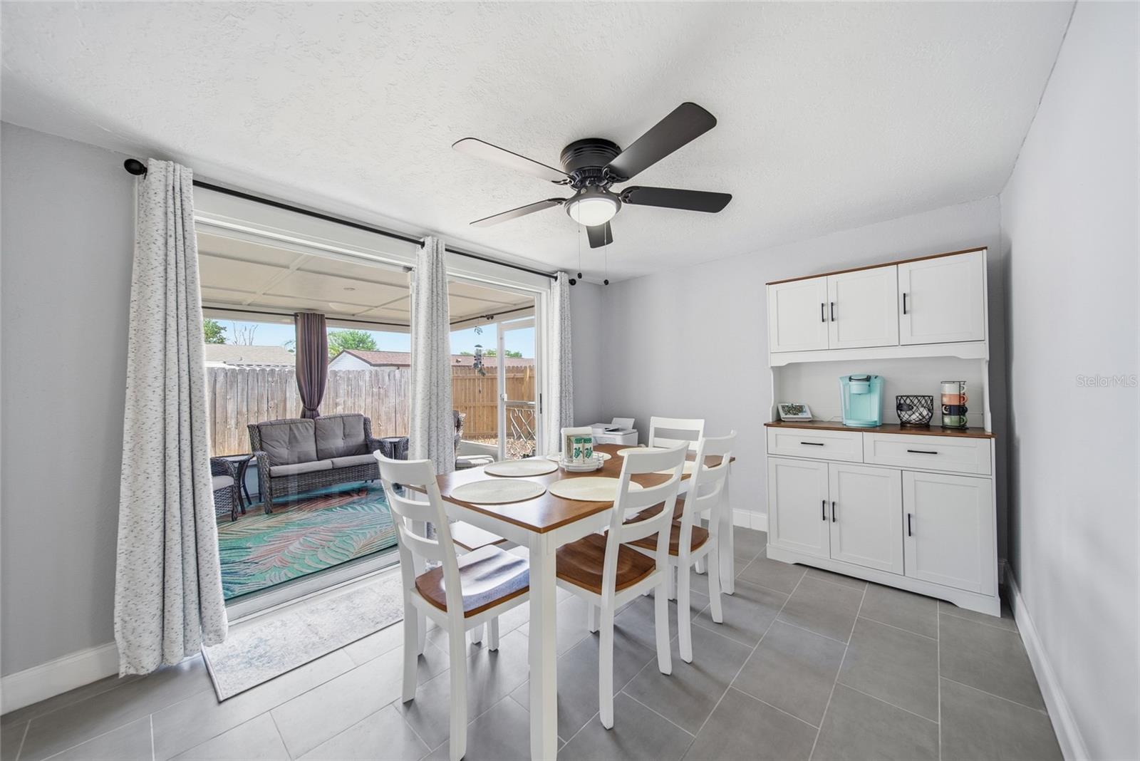 HOLIDAY LAKE ESTATES - Residential