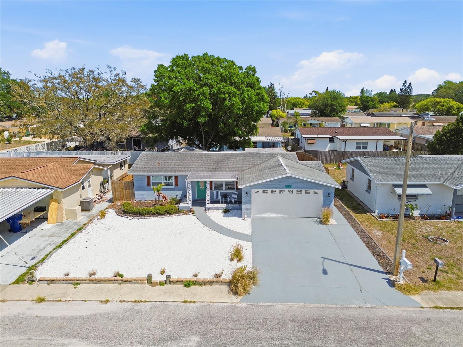 HOLIDAY LAKE ESTATES - Residential