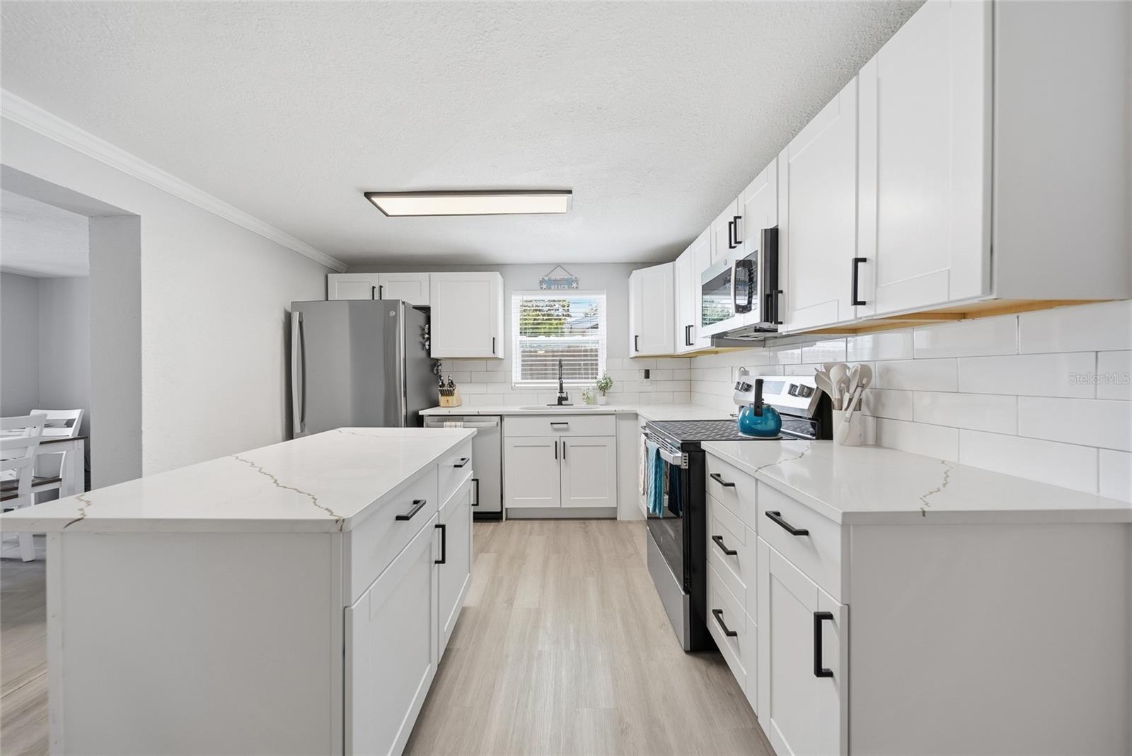 HOLIDAY LAKE ESTATES - Residential