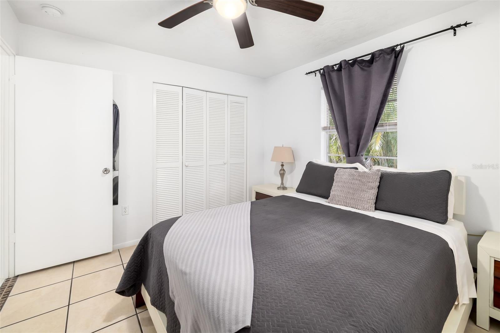 GROVE PARK - Residential Income