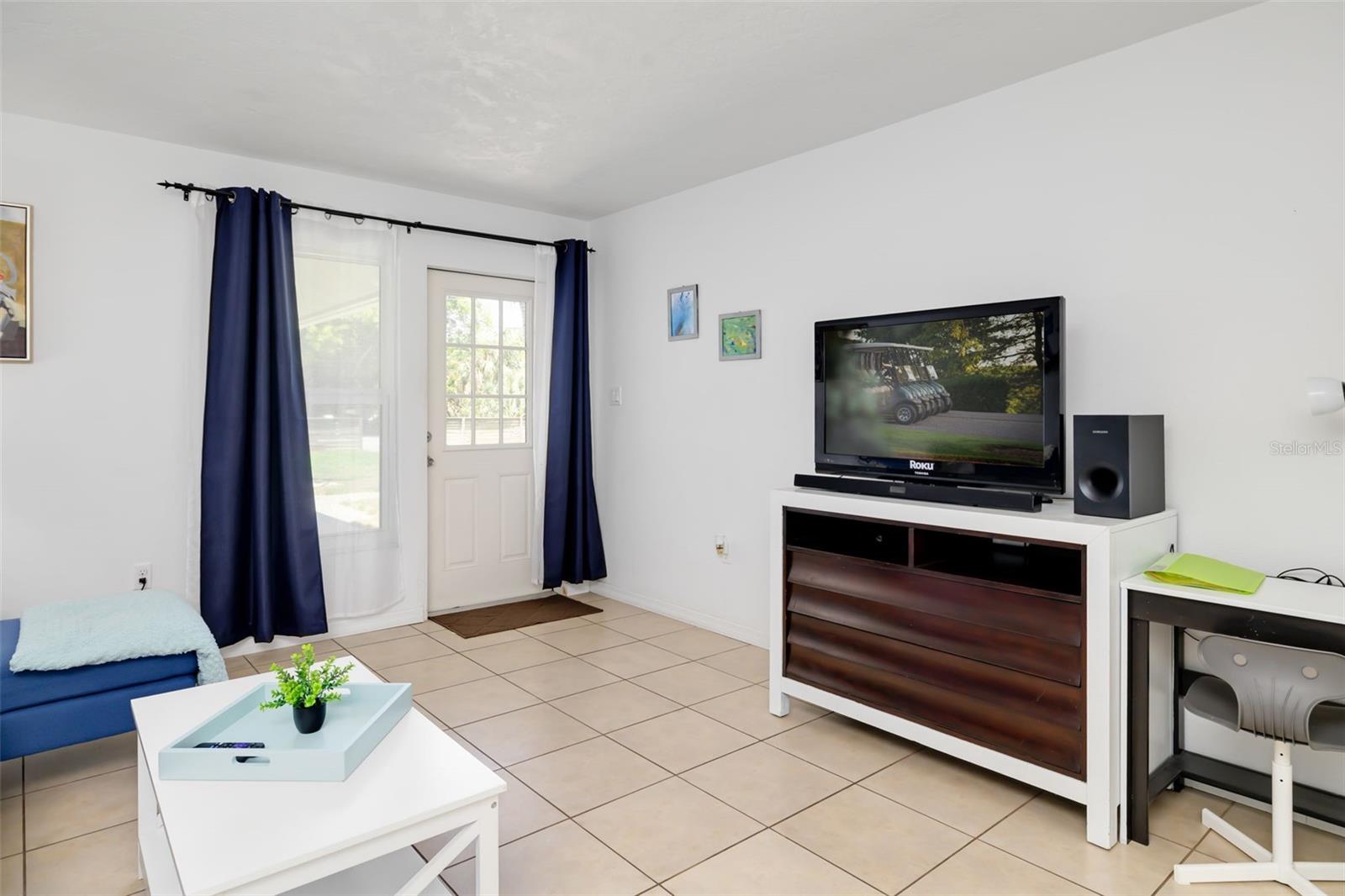 GROVE PARK - Residential Income