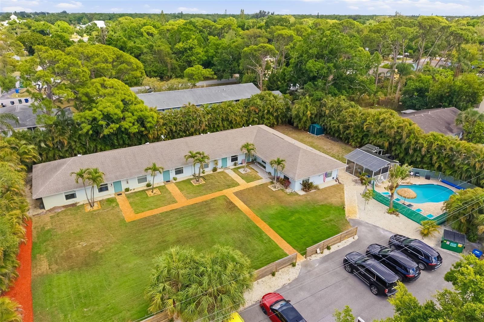 GROVE PARK - Residential Income
