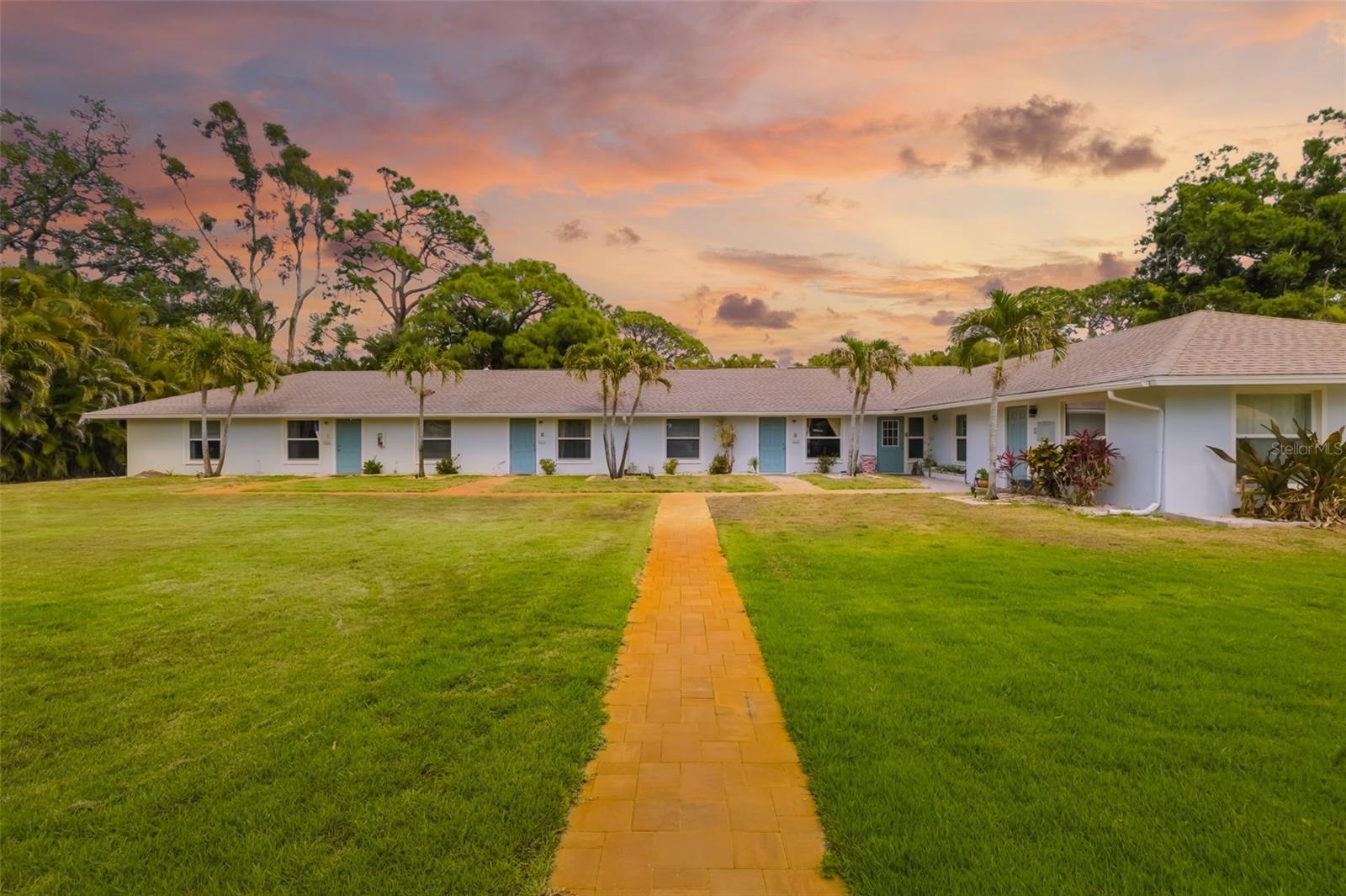 GROVE PARK - Residential Income