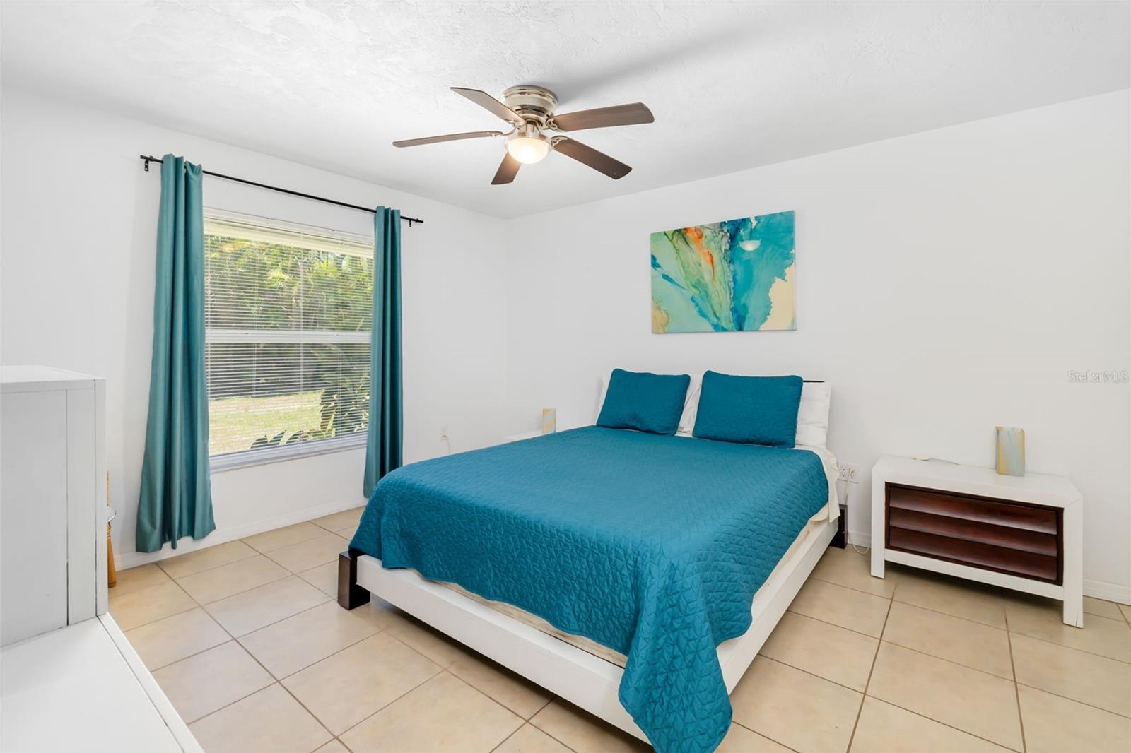 GROVE PARK - Residential Income