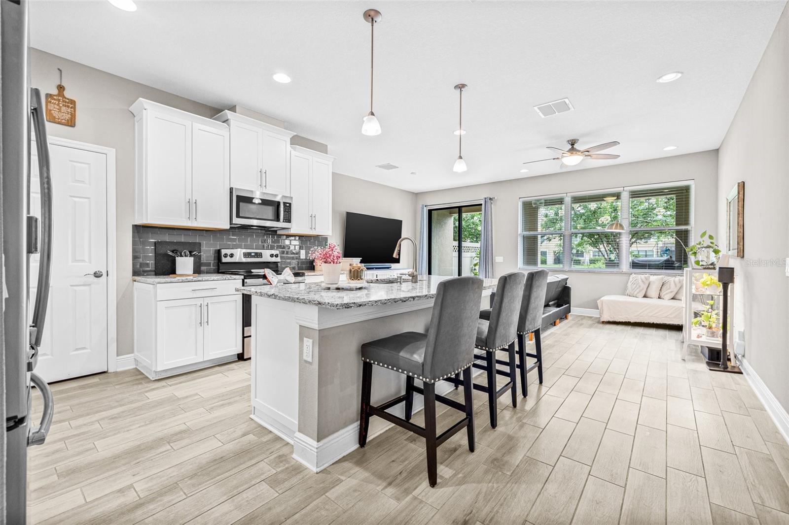 WEST LAKE TOWNHOMES - Residential