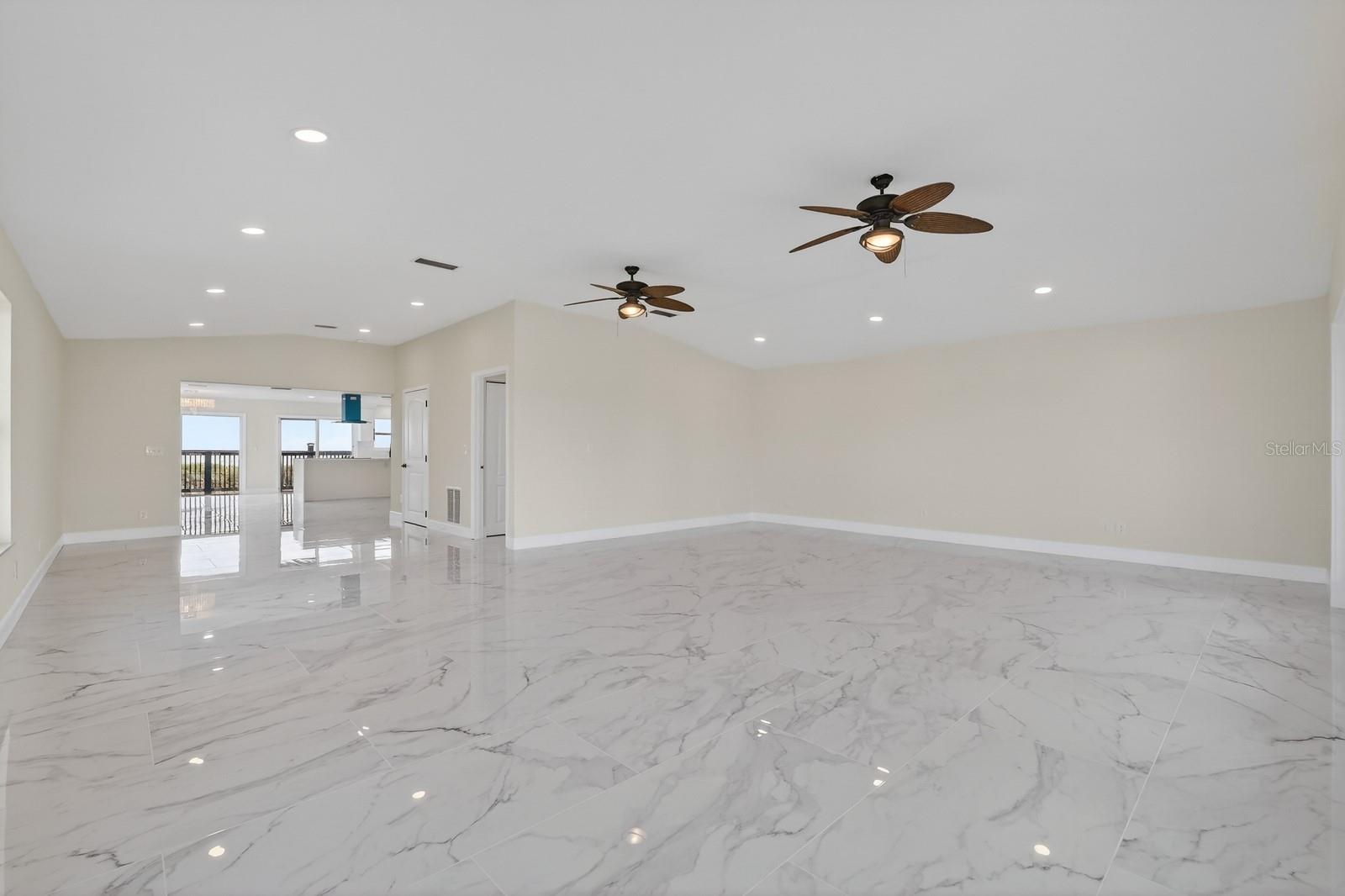 SEABRIDGE - Residential