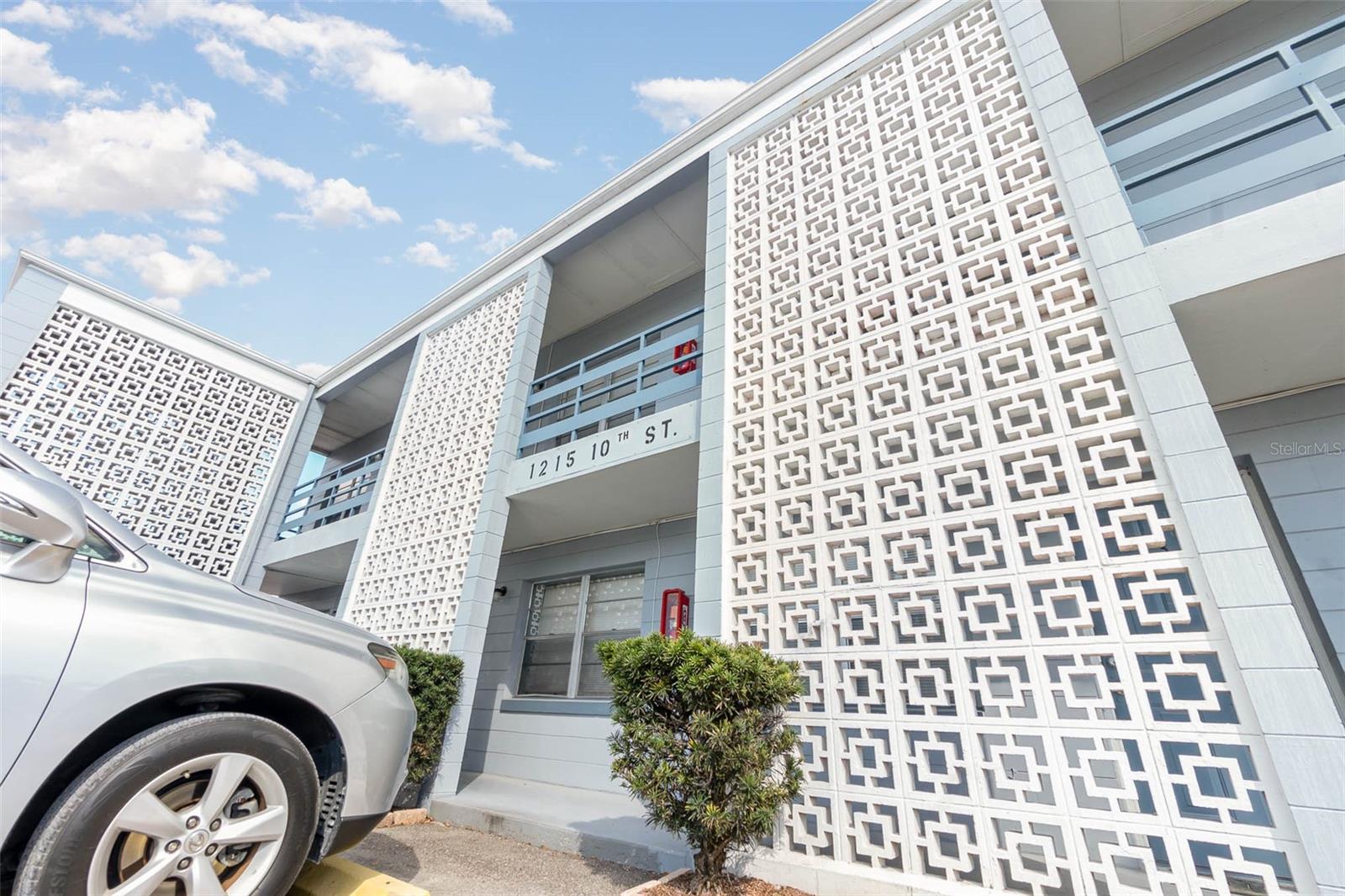 ST CLOUD 2ND TOWN OF - Residential Lease