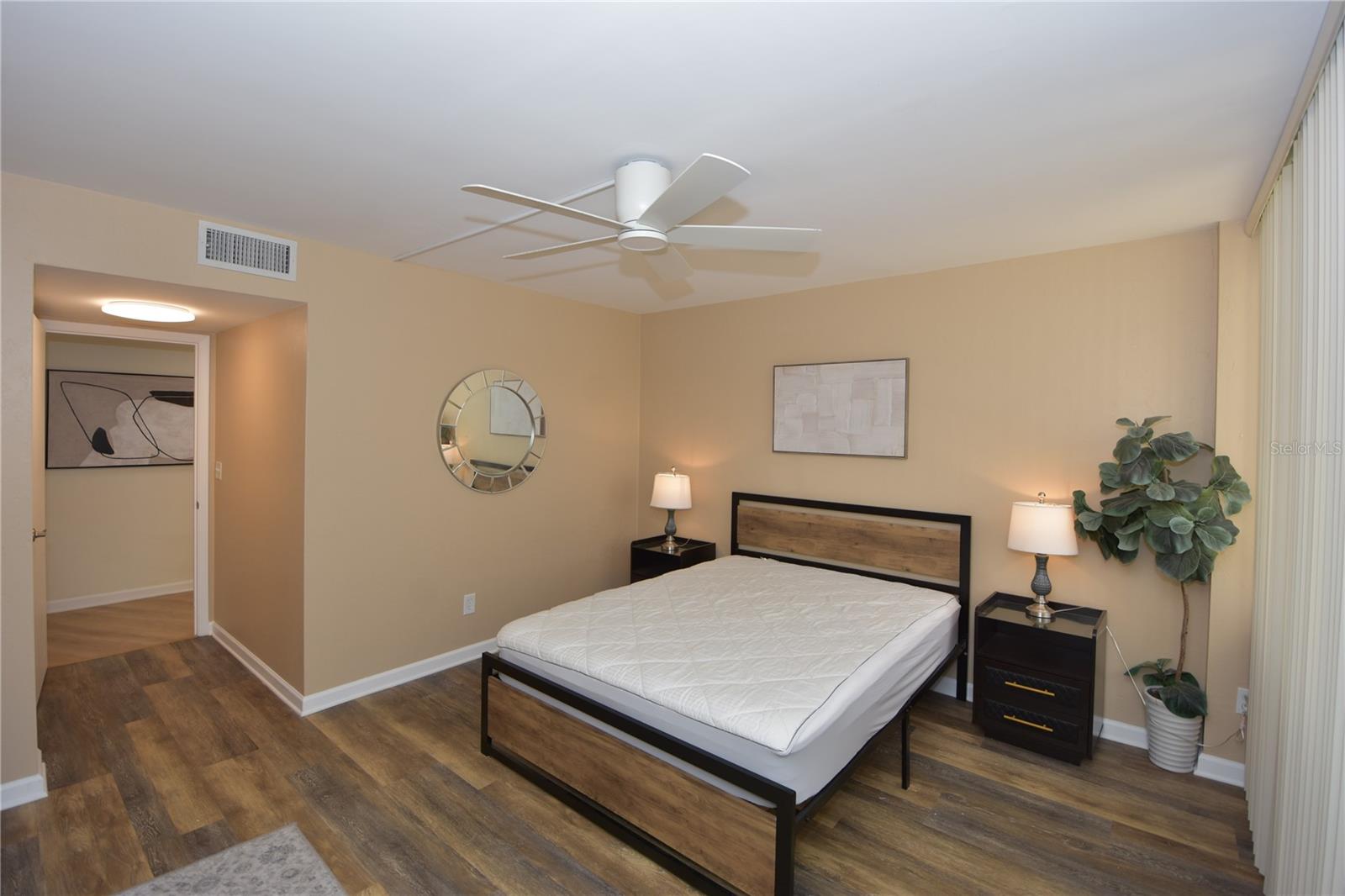 NAUTILUS CONDO - Residential Lease