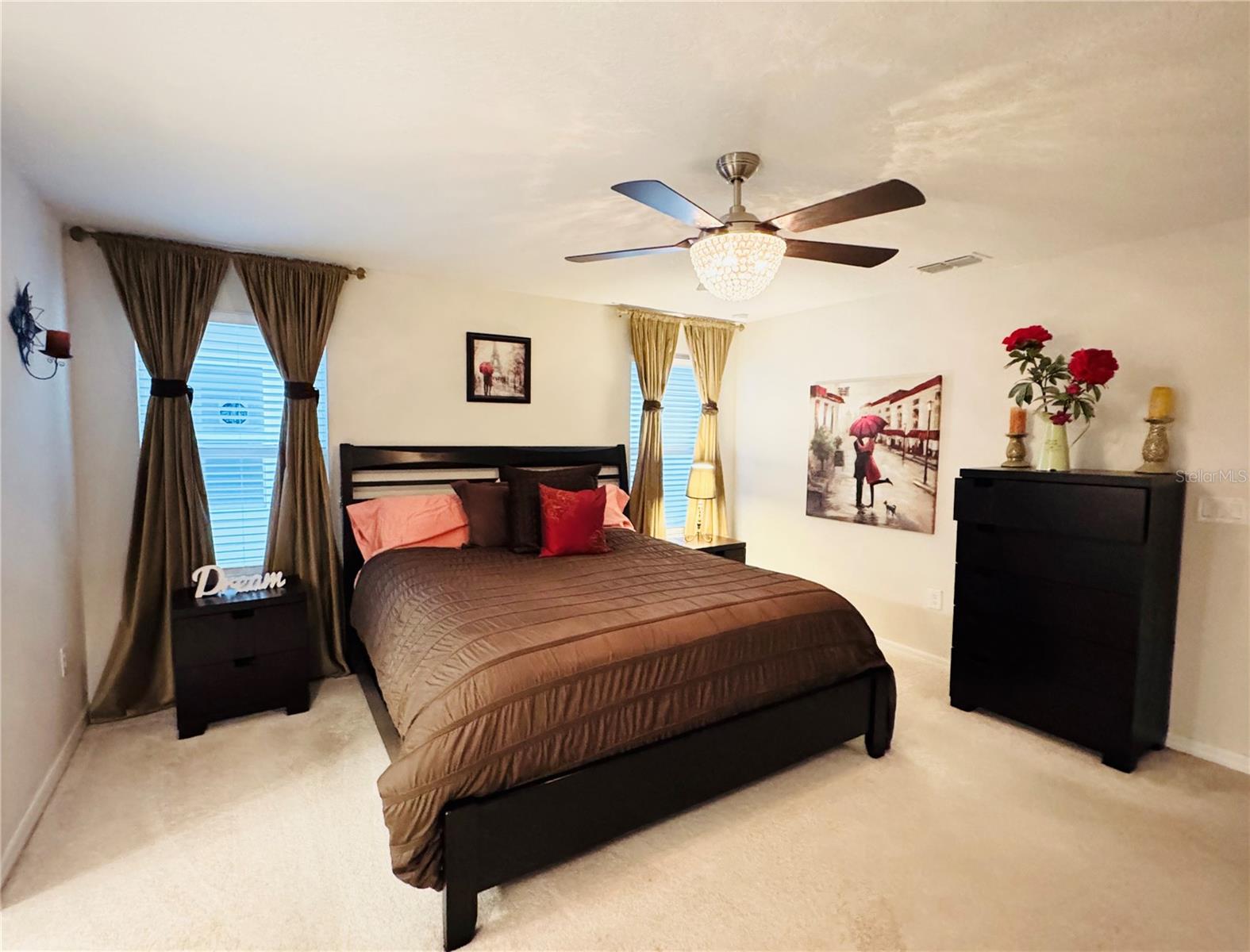 HAMILTON GARDENS - Residential