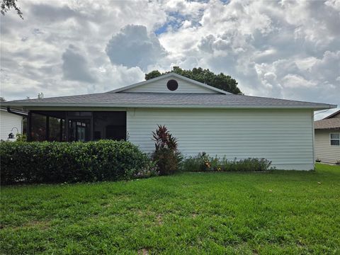 A home in LAKELAND