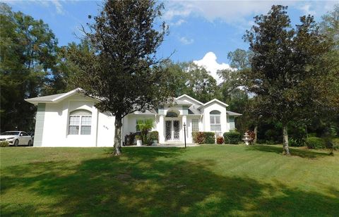 A home in DUNNELLON