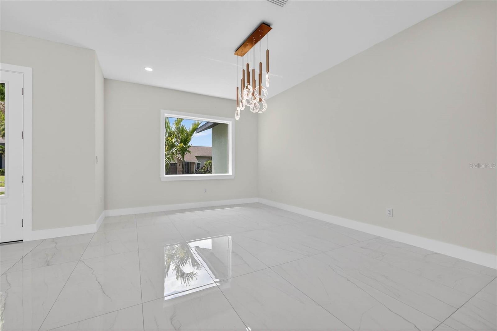 COLLINS ESTATES PH I - Residential