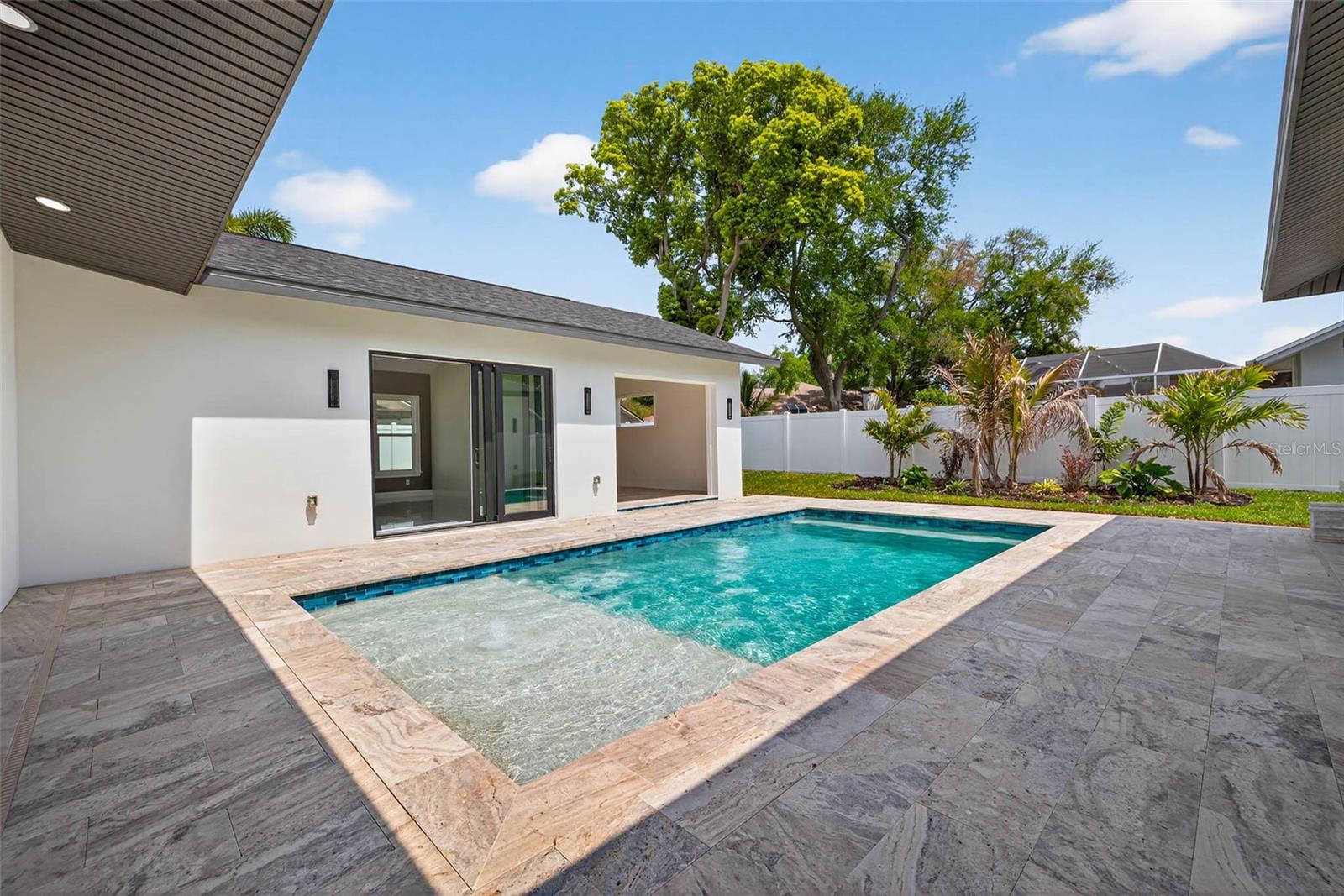 COLLINS ESTATES PH I - Residential