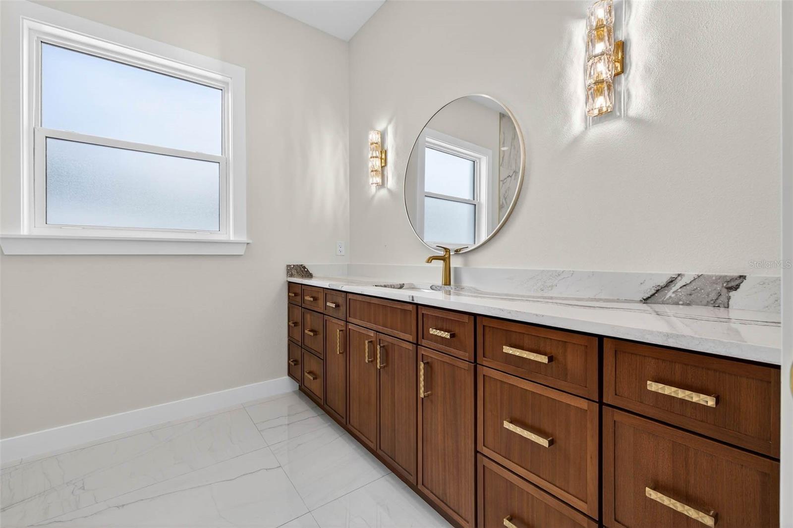 COLLINS ESTATES PH I - Residential