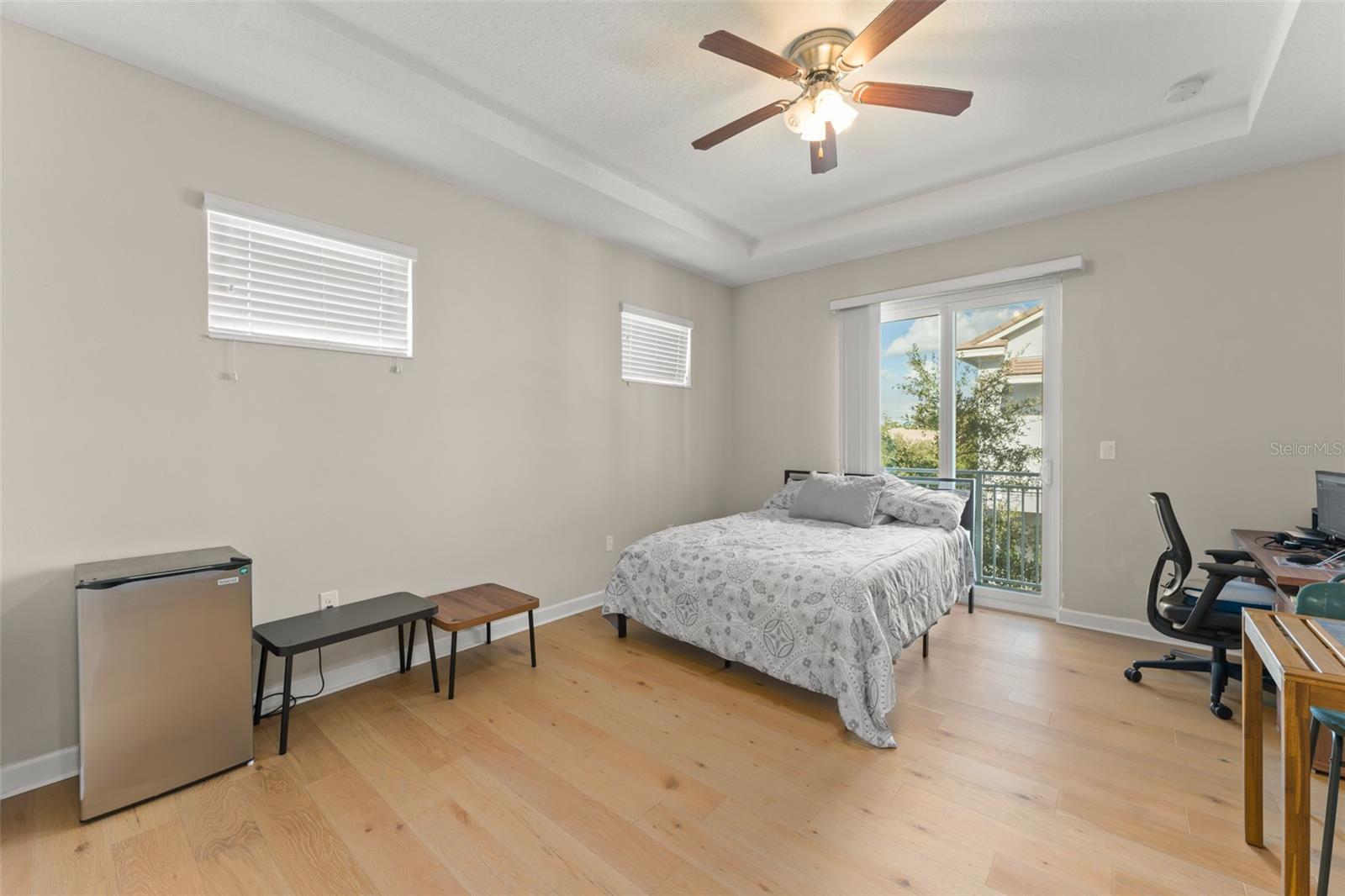 GRANDE OAKS AT HEATHROW - Residential