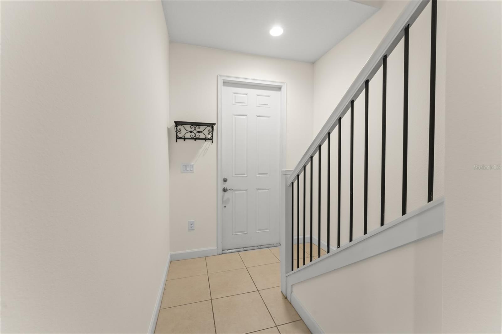 GRANDE OAKS AT HEATHROW - Residential