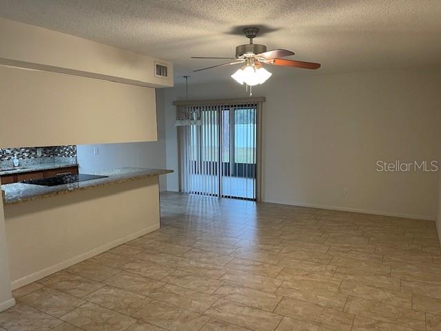 25 RYLEY LANE