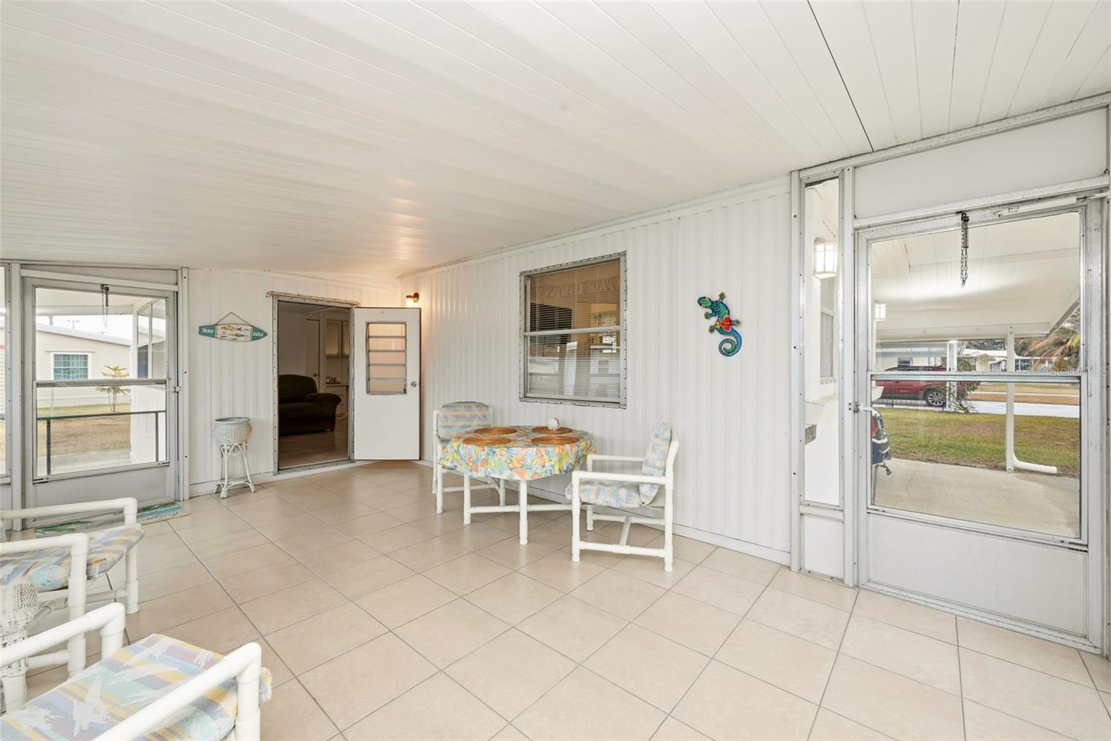 TAVARES LAKE FRANCES ESTATES - Residential