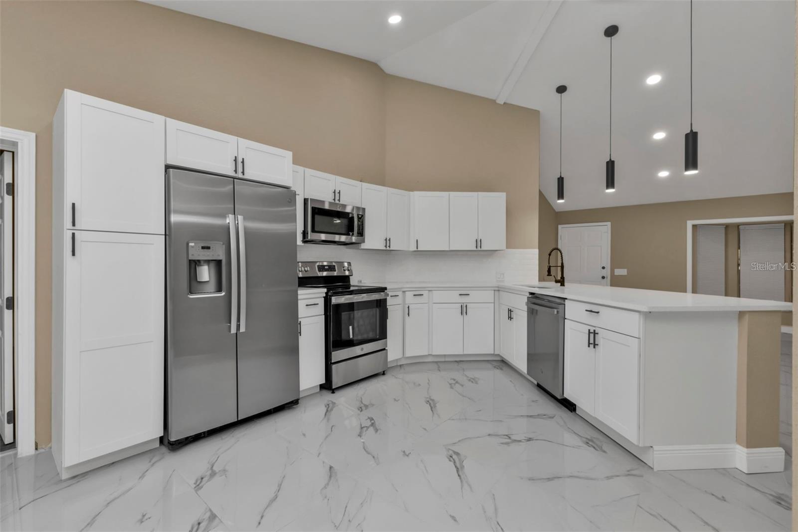 PORT CHARLOTTE SEC 021 - Residential Lease