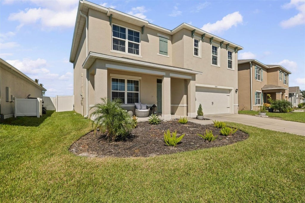 Photo of 2645 Galway Grove Way, Lakeland, FL 33811 (MLS # S5160156)
