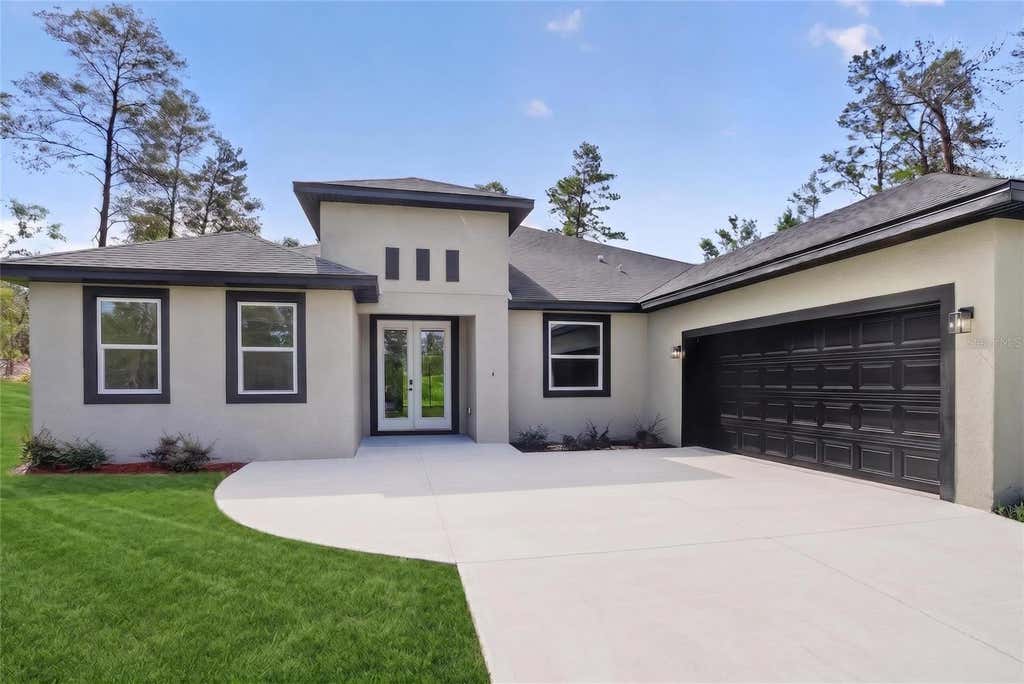 Photo of 4 Lone Pine Street, Homosassa, FL 34446 (MLS # O6423418)