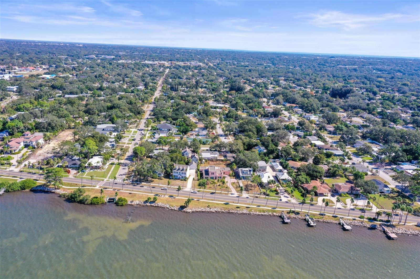 SHORE CREST - Residential