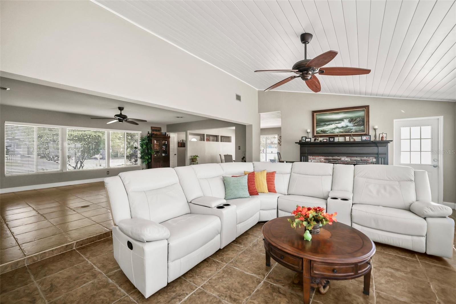 SHORE CREST - Residential