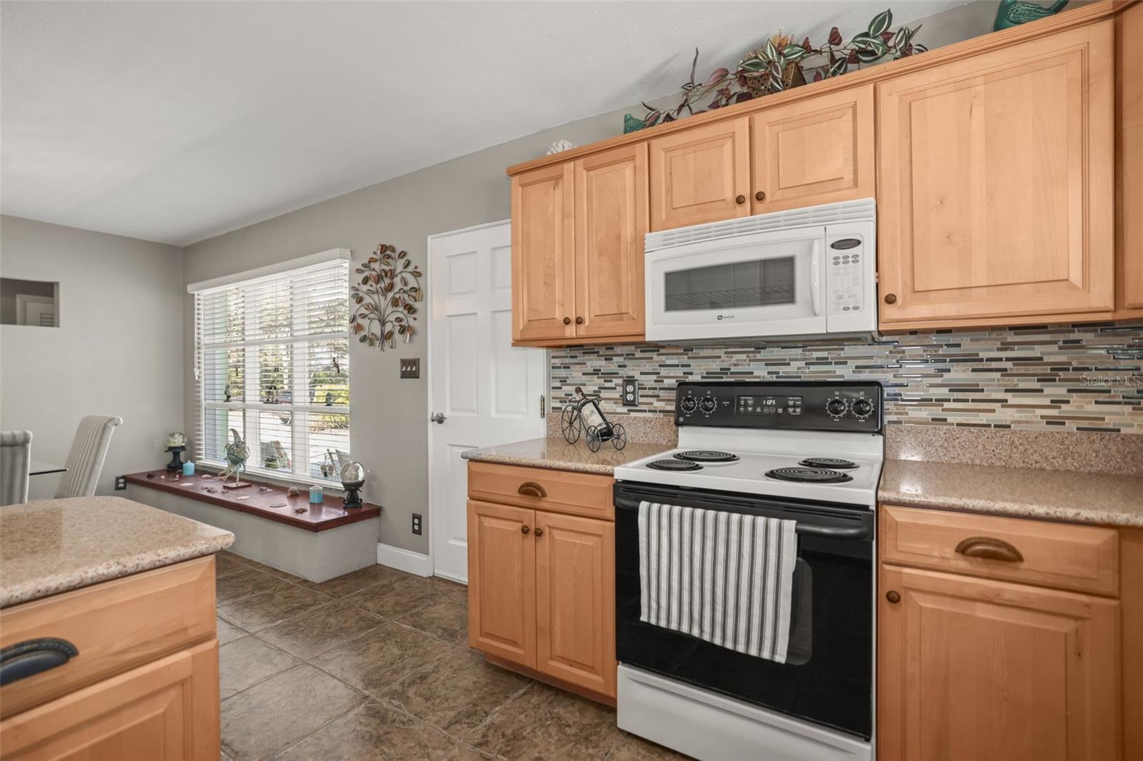 SHORE CREST - Residential