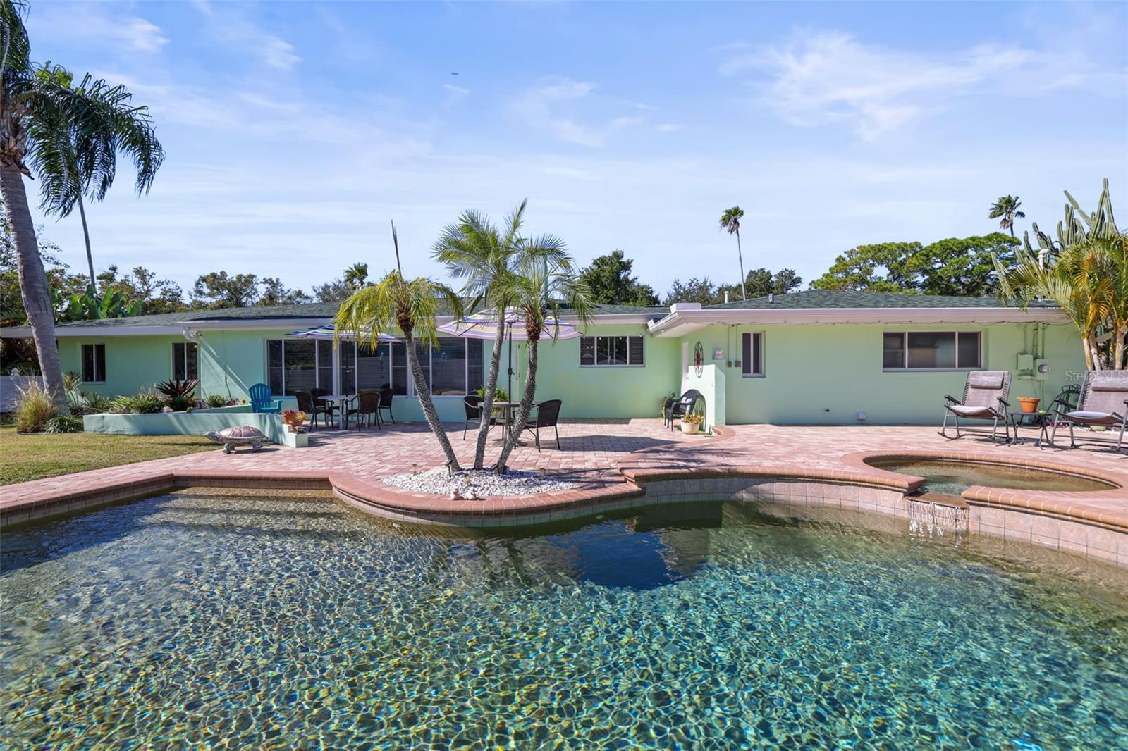 SHORE CREST - Residential