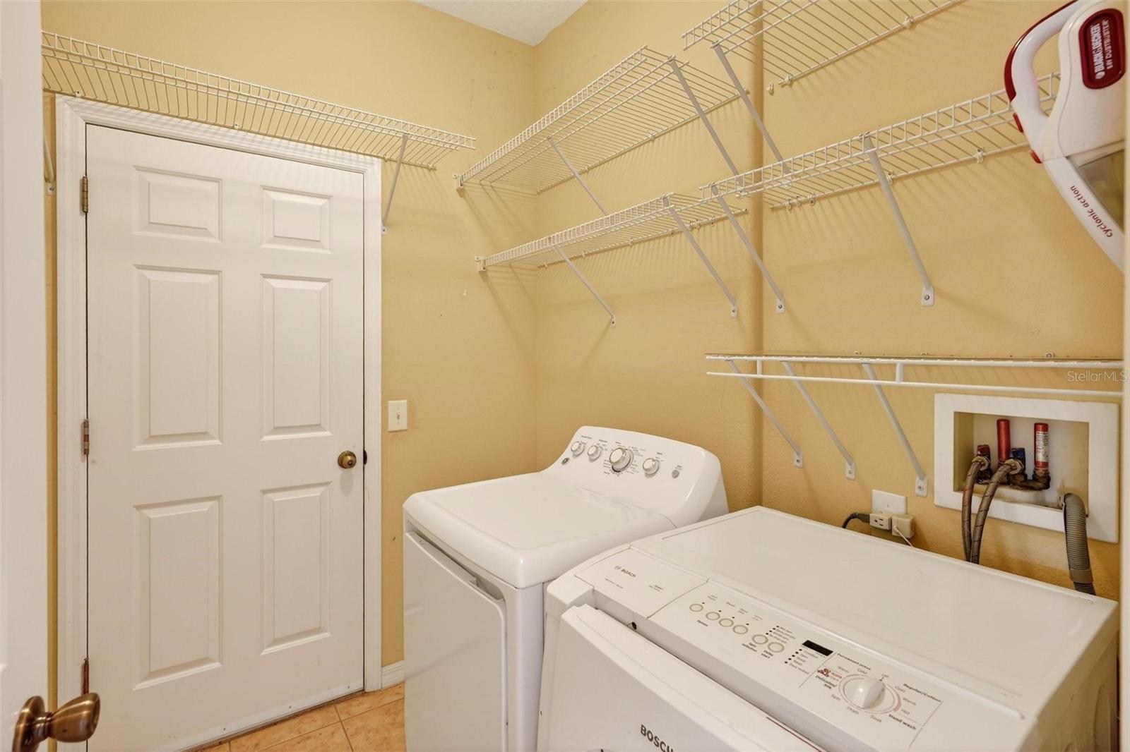 TAVARES IMPERIAL VILLAGE SUB - Residential