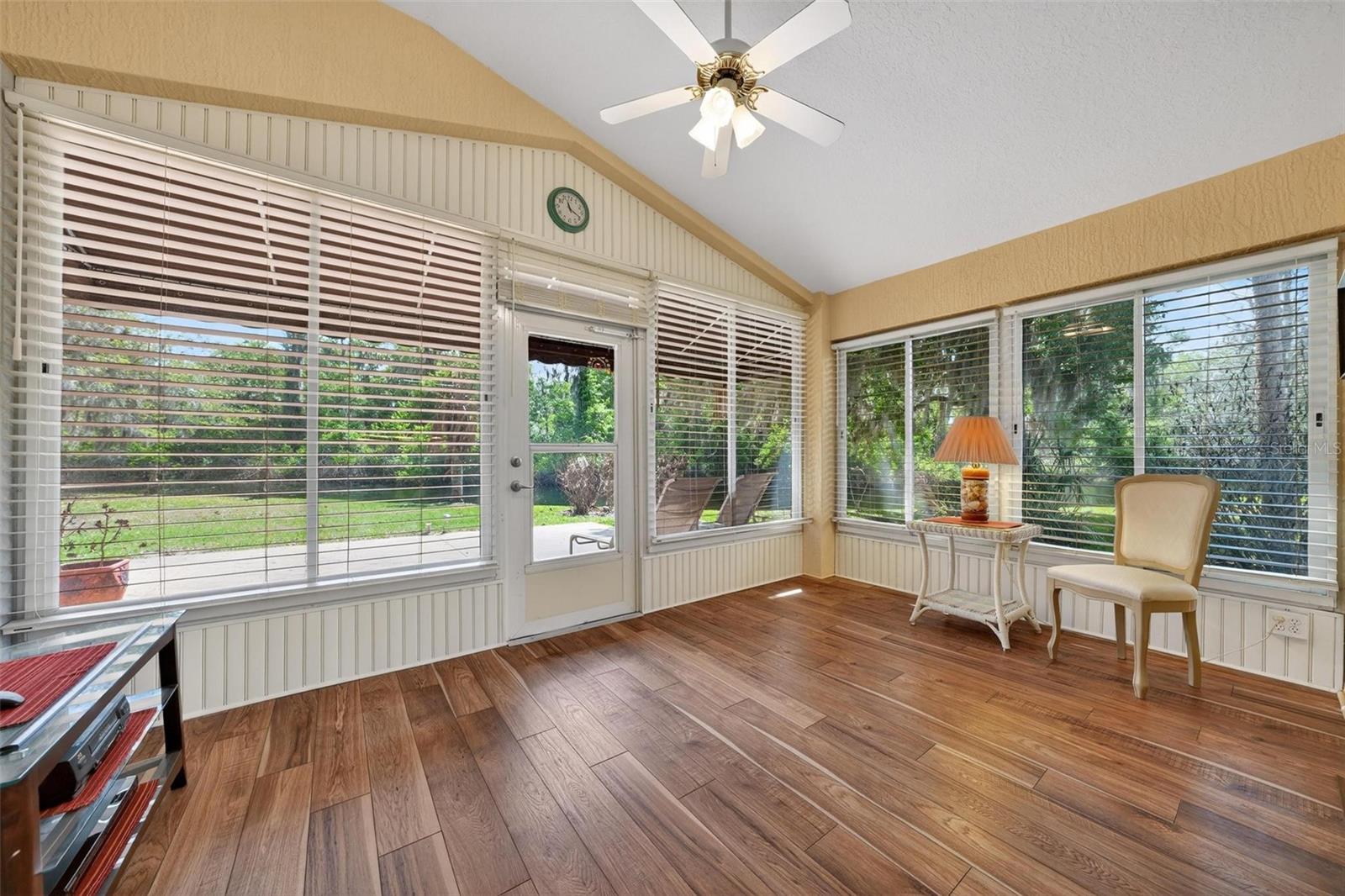 TAVARES IMPERIAL VILLAGE SUB - Residential