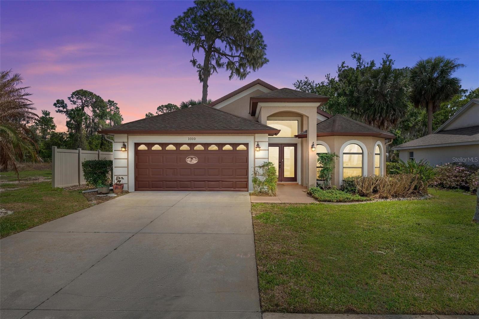 TAVARES IMPERIAL VILLAGE SUB - Residential