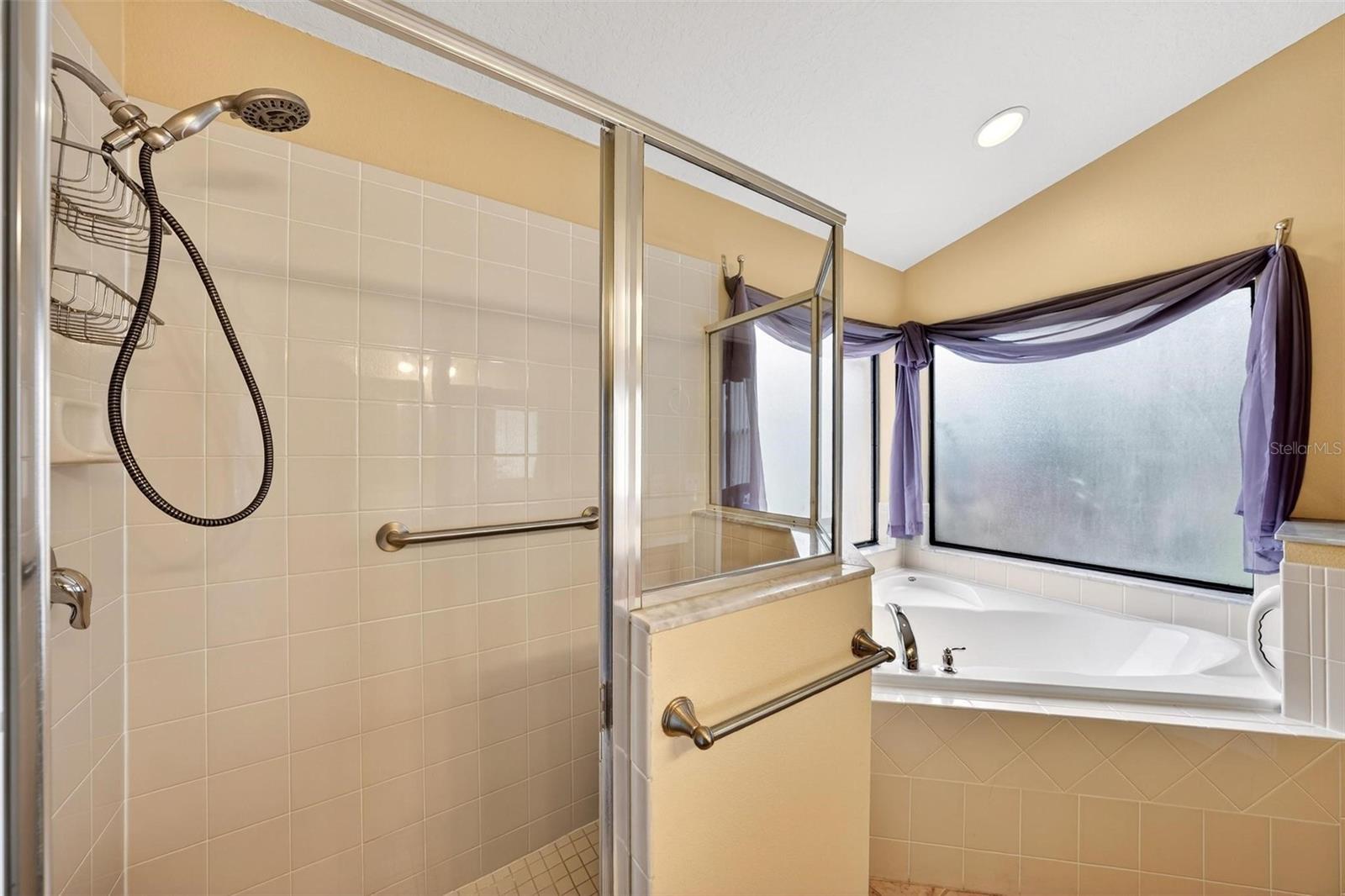 TAVARES IMPERIAL VILLAGE SUB - Residential