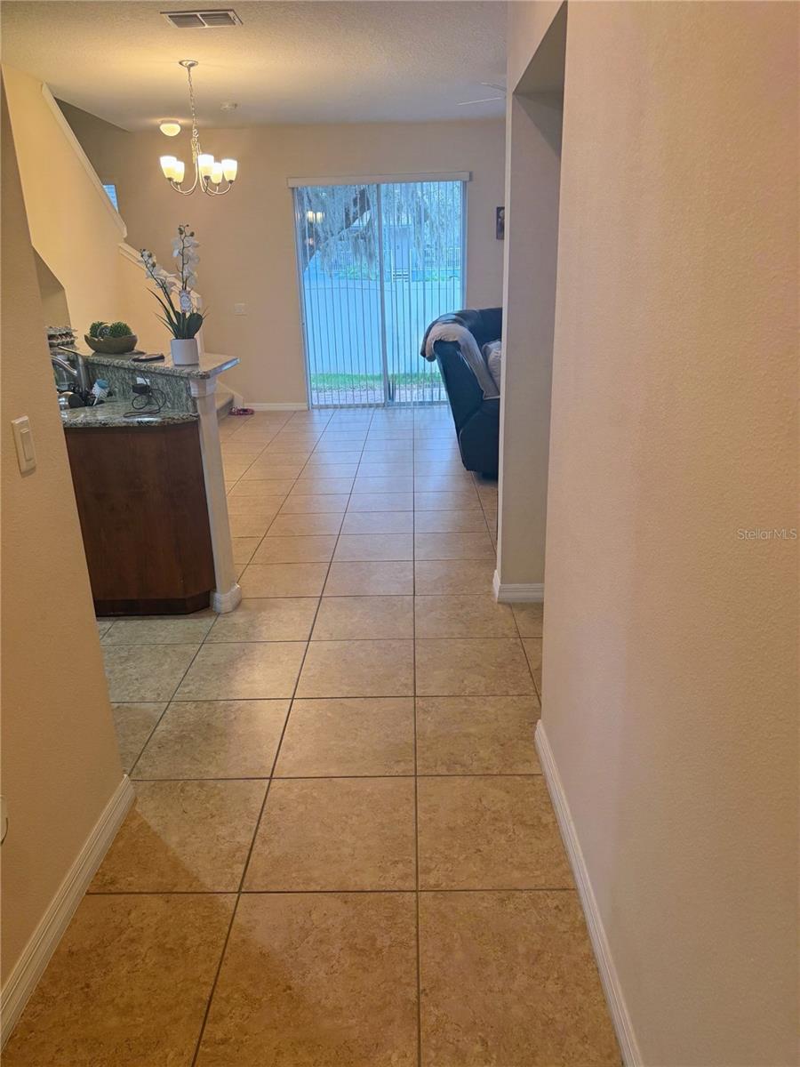 4884 POOLSIDE DRIVE